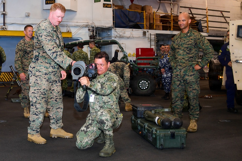 USS Essex hosts distinguished visitors during RIMPAC 2026