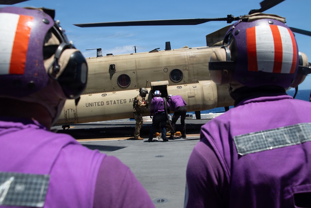 Admirals visit USS Essex during RIMPAC 2026