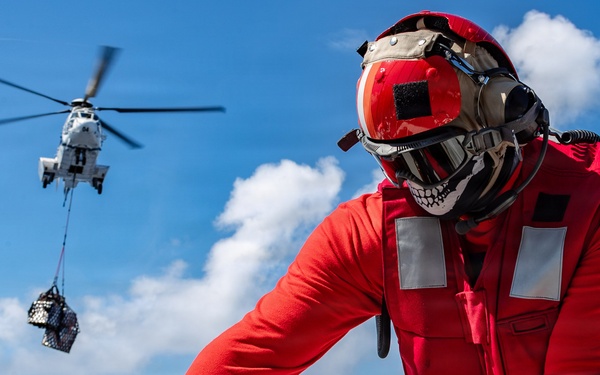 George Washington Conducts Replenishment at Sea