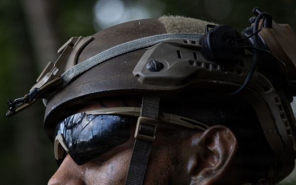 12th LCT Charlie Co. Executes a Force-on-Force Raid at Camp Fuji