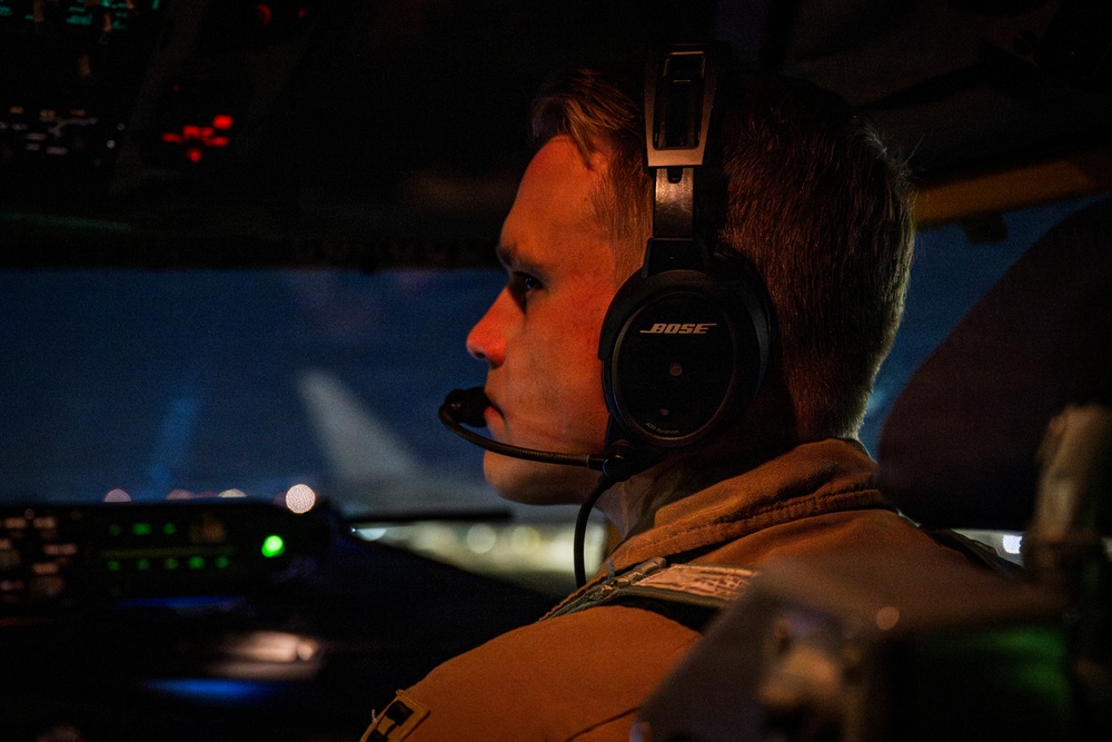 KC135 prepares for AR mission in CENTCOM AOR