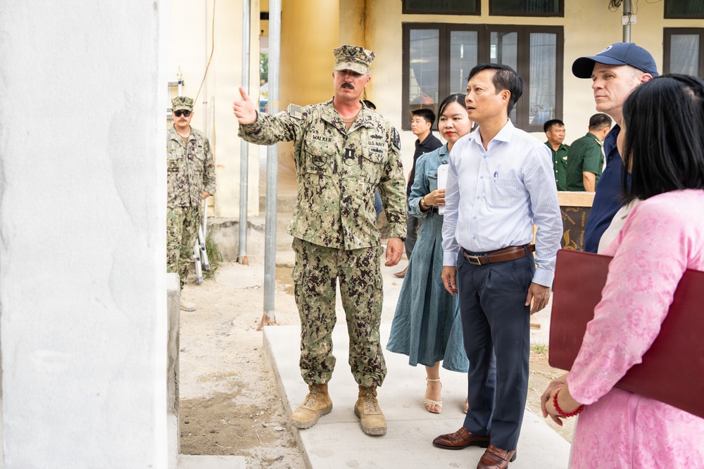 Pacific Partnership 2026 Conduct Ribbon Cutting Ceremony at Quảng Xuân Primary School in Quang Trach, Vietnam