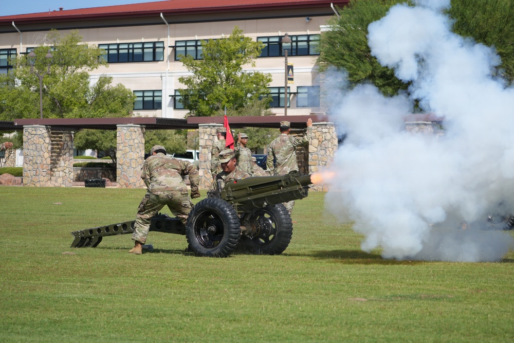 1st Armored Division honors outgoing, incoming leadership at Fort Bliss retreat ceremony