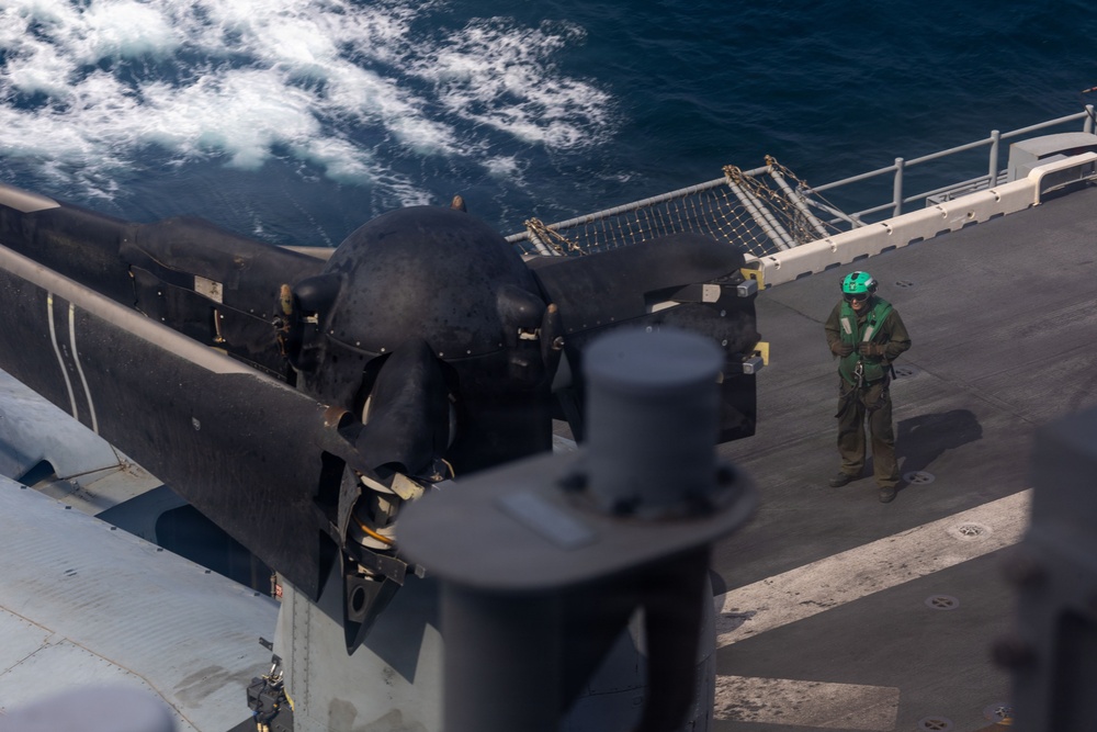 USS Boxer, 11th MEU Conduct Daily Operations