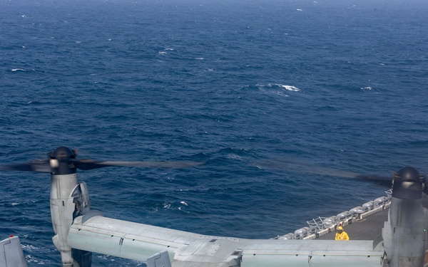USS Boxer, 11th MEU Conduct Daily Operations