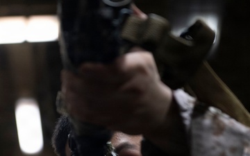11th MEU Marines Conduct Gun Drills Aboard USS Boxer