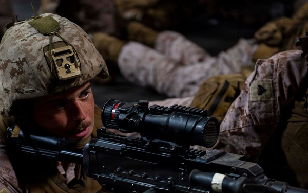 11th MEU Marines Conduct Gun Drills Aboard USS Boxer