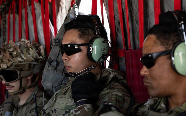 JTF-SB Soldiers conduct air insertion operations