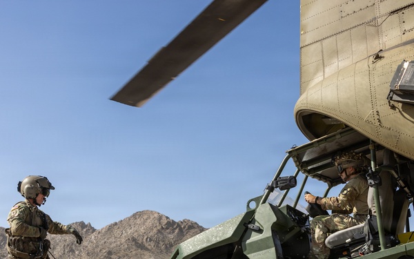 JTF-SB Soldiers conduct air insertion operations