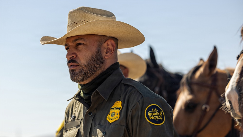 JTF-SB Marines and U.S. Border Patrol saddle-up during interagency training