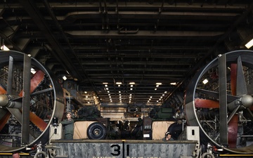 31st MEU | LCAC operations aboard the USS New Orleans (LPD 18)