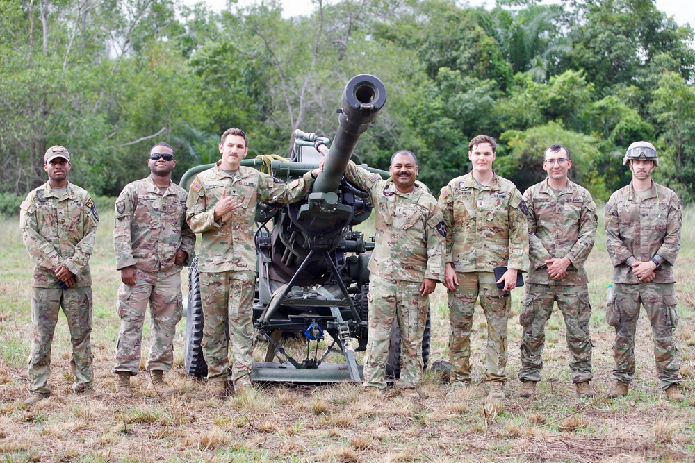 Field Artillery prepares and executes sling load procedures with U.S. Army Assault Battalion