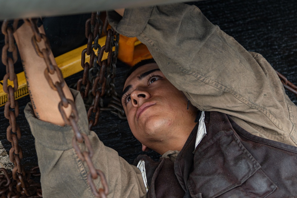USS Portland Marines Conduct Routine Operations