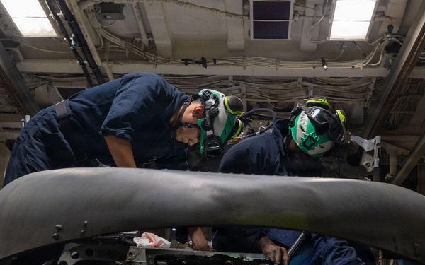 Daily Operations Onboard USS Truxtun