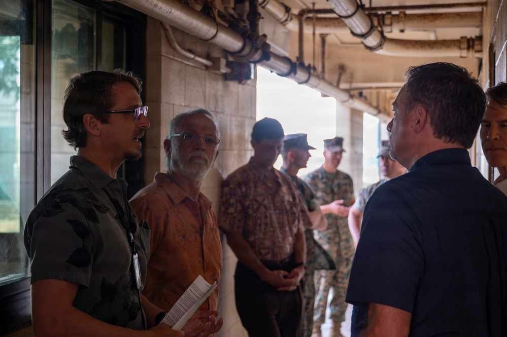 Acting SECNAV and congressional delegation visit MCBH