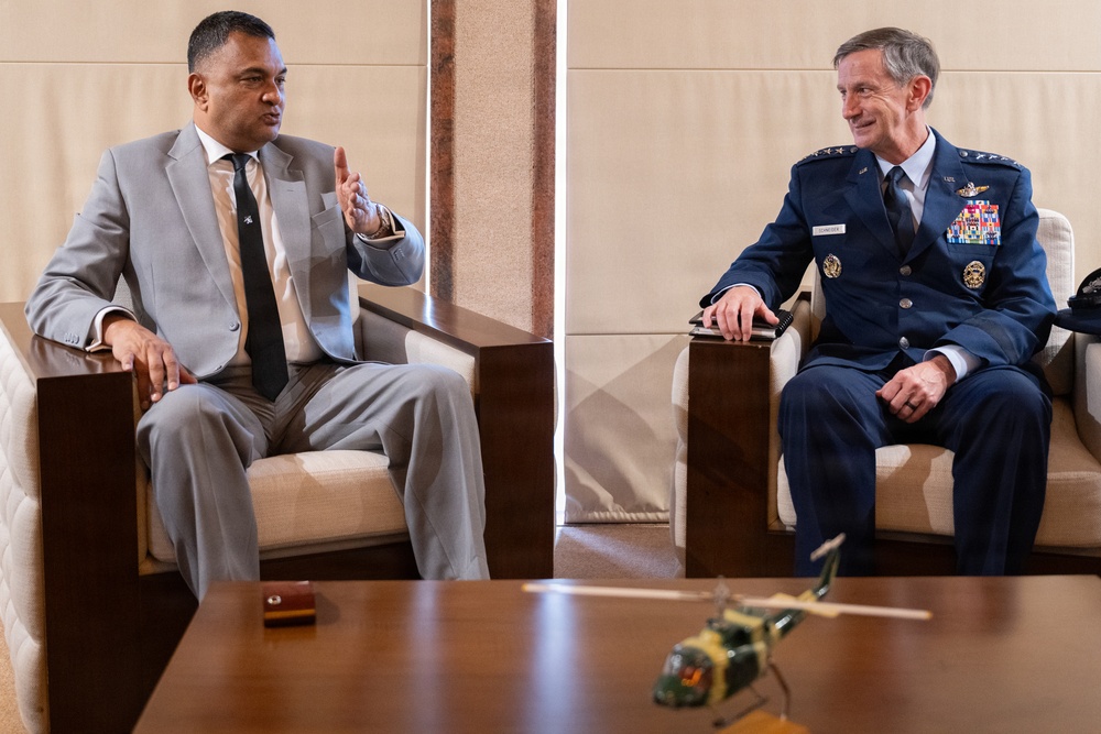 Pacific Air Forces Commander visits Sri Lanka