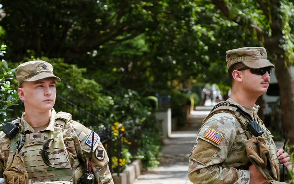JTF-DC Arkansas Guardsmen continue patrolling Logan Circle