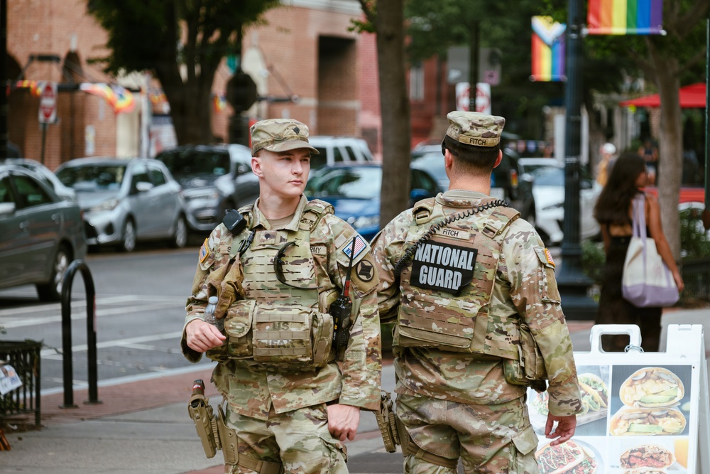JTF-DC Arkansas Guardsmen continue patrolling Logan Circle