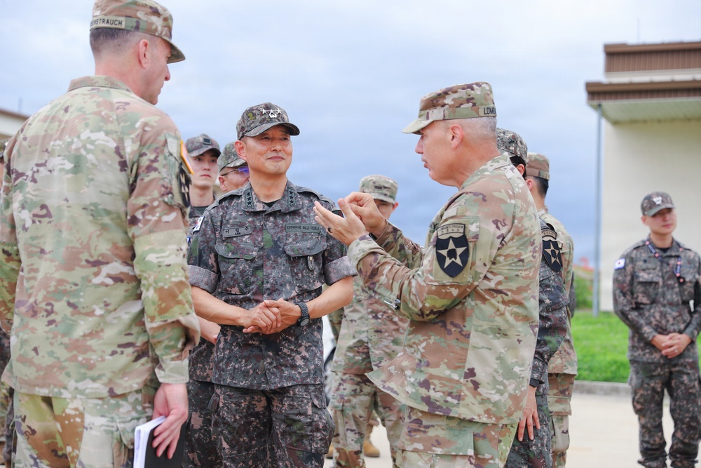 ROK Lt. Gen. Innovation Lab Visit