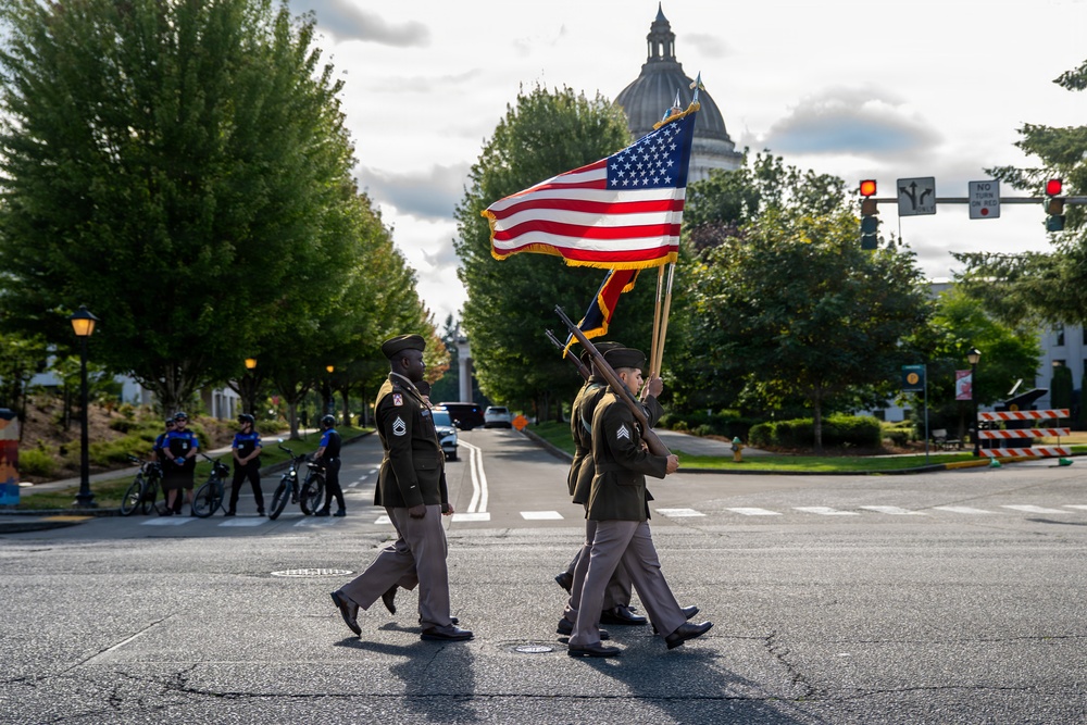 7th ID (MDC-PAC) Color Guard March in Capital Lakefair Parade