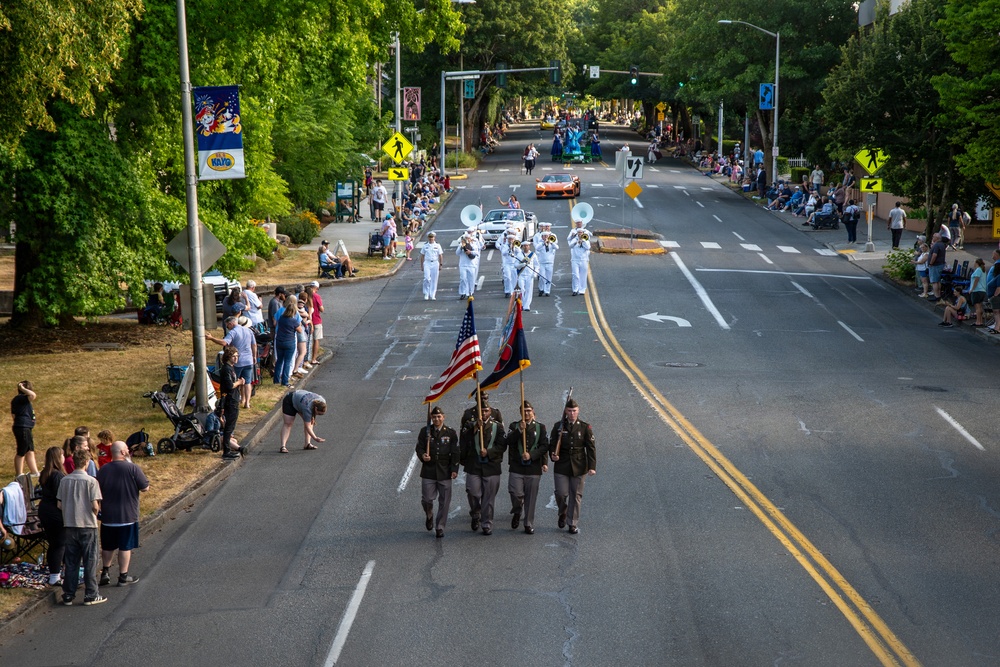 7th ID (MDC-PAC) Color Guard March in Capital Lakefair Parade