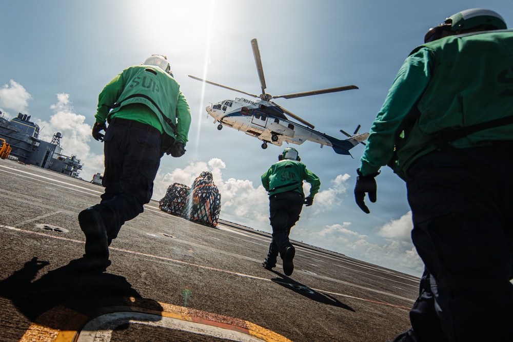 George Washington Conducts Replenishment at Sea