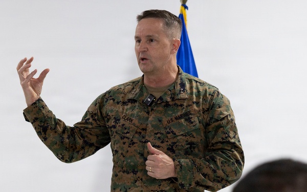 El Salvador Key Leader Engagement
