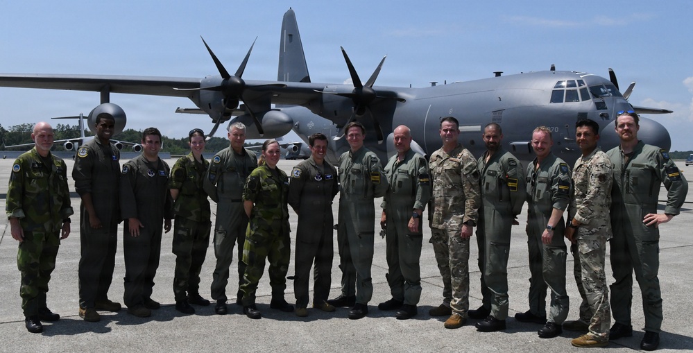 Swedish Air Force and U.S. Air Force Rescue Crews Meet in Newburgh New York
