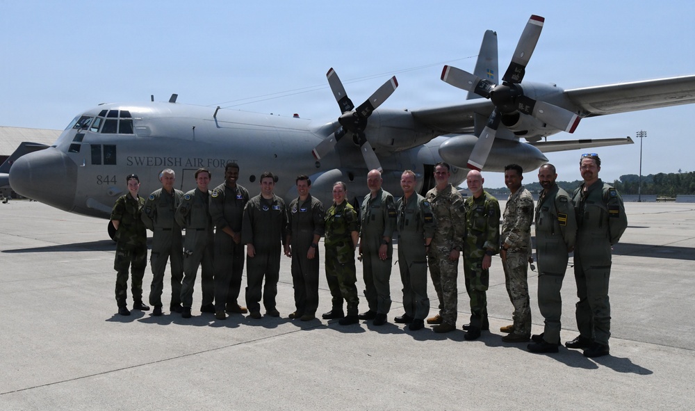 Swedish Air Force and U.S. Air Force Rescue Crews Meet in Newburgh New York