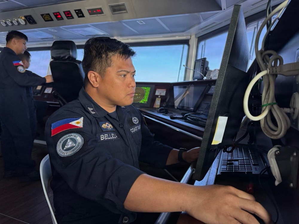 Philippine Coast Guard PCG leads multinational maritime maneuvre exercise during RIMPAC 2026