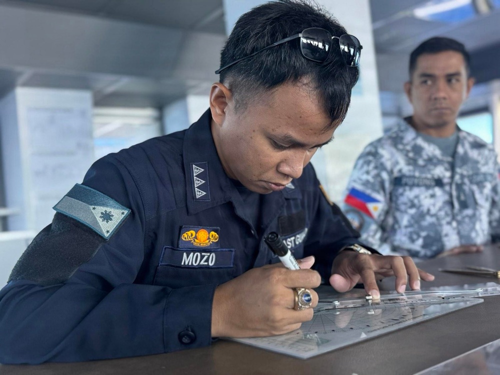Philippine Coast Guard PCG leads multinational maritime maneuvre exercise during RIMPAC 2026