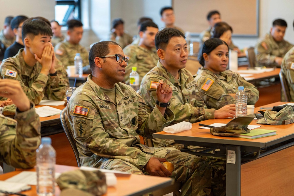 19th ESC Unit Supply Specialists Sharpen Skills at Quarterly Training