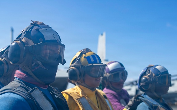 USS Tripoli Conducts Aviation Training Team Drill