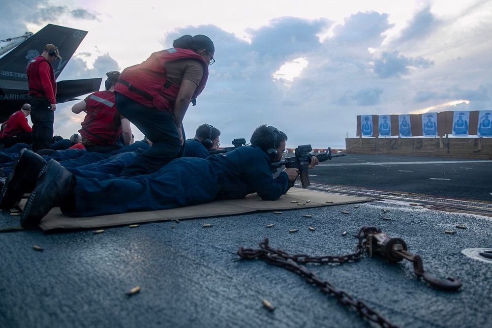 USS Tripoli Conducts Early Morning Gun Shoot