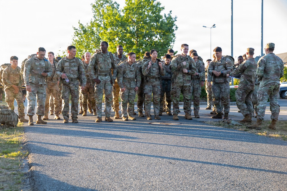 41st Field Artillery Brigade conducts a ruck in preparation for NWIC