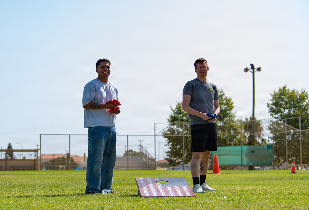 NAVSTA Rota personnel hold command picnic