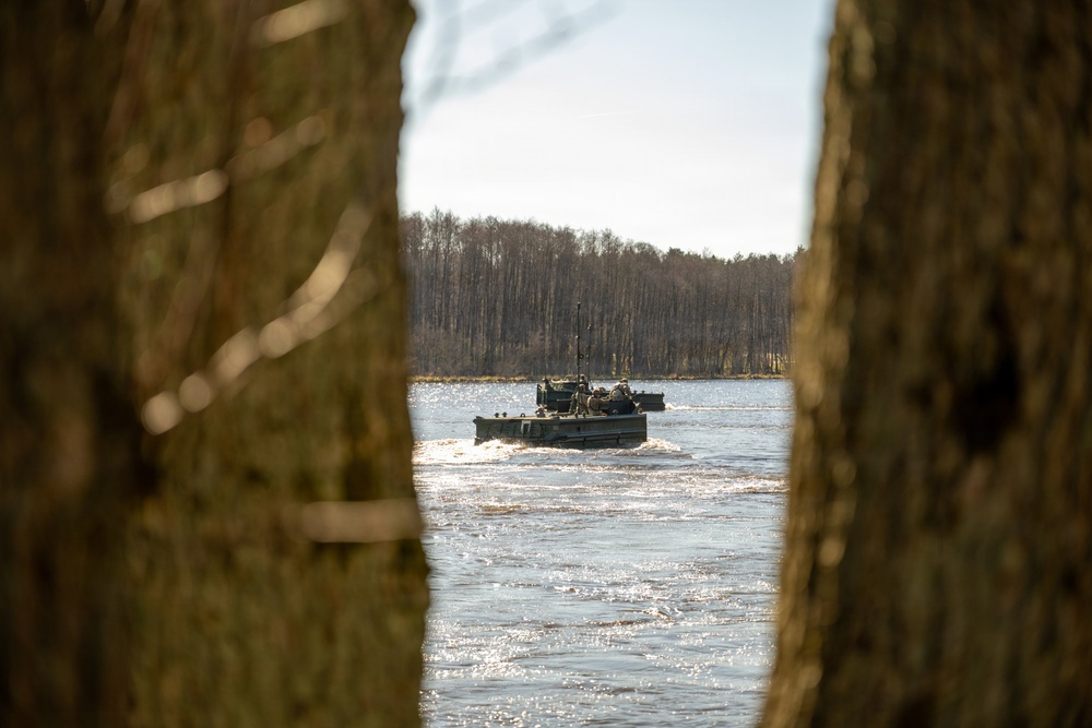 809th MRBC and 12th CAB conduct sling load and rafting operations