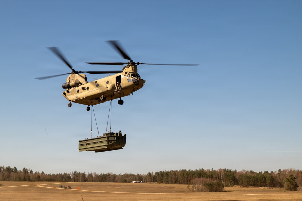 809th MRBC and 12th CAB conduct sling load and rafting operations