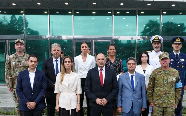 The Greek Minister for Foreign Affairs attends JSA Orientation