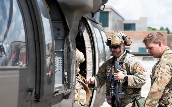 133rd Security Forces Airmen Train with Army Aviation