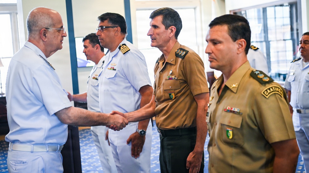 Brazilian Joint Staff Chief Visits Inter-American Defense College