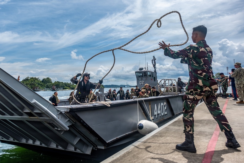 Pacific Partnership 2026 arrives in Indonesia aboard Royal Australian Navy HMAS Choules (L100)