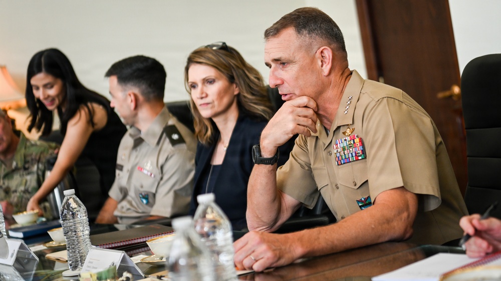 U.S. Southern Command Commander Visit to IADC