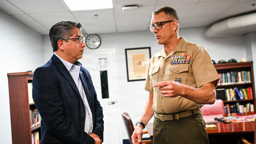 U.S. Southern Command Commander Visit to IADC