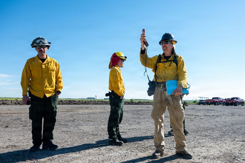 Malmstrom firefighters partner with AFCEC to conduct prescribed burn, support installation readiness