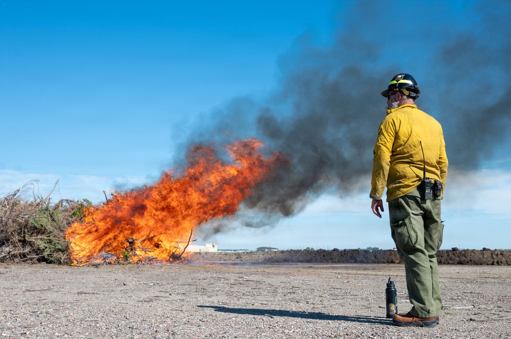 Malmstrom firefighters partner with AFCEC to conduct prescribed burn, support installation readiness