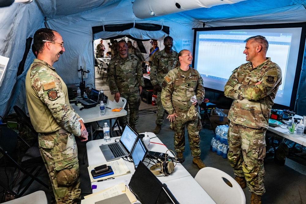 621 CRW Commander Visits CRE in Venezuela