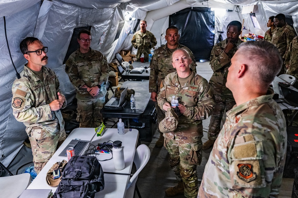 621 CRW Commander Visits CRE in Venezuela