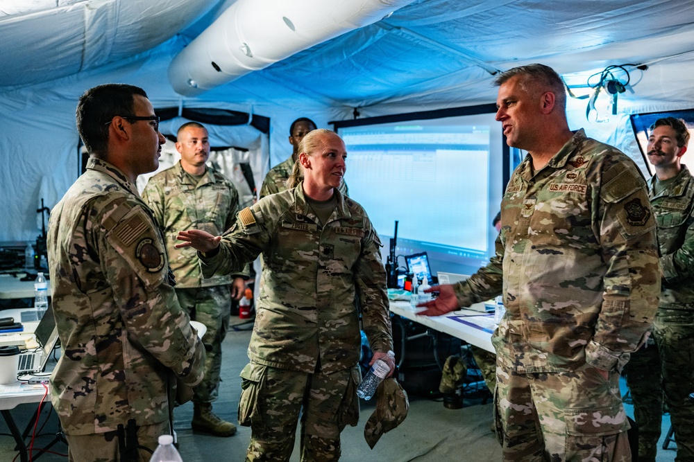 621 CRW Commander Visits CRE in Venezuela