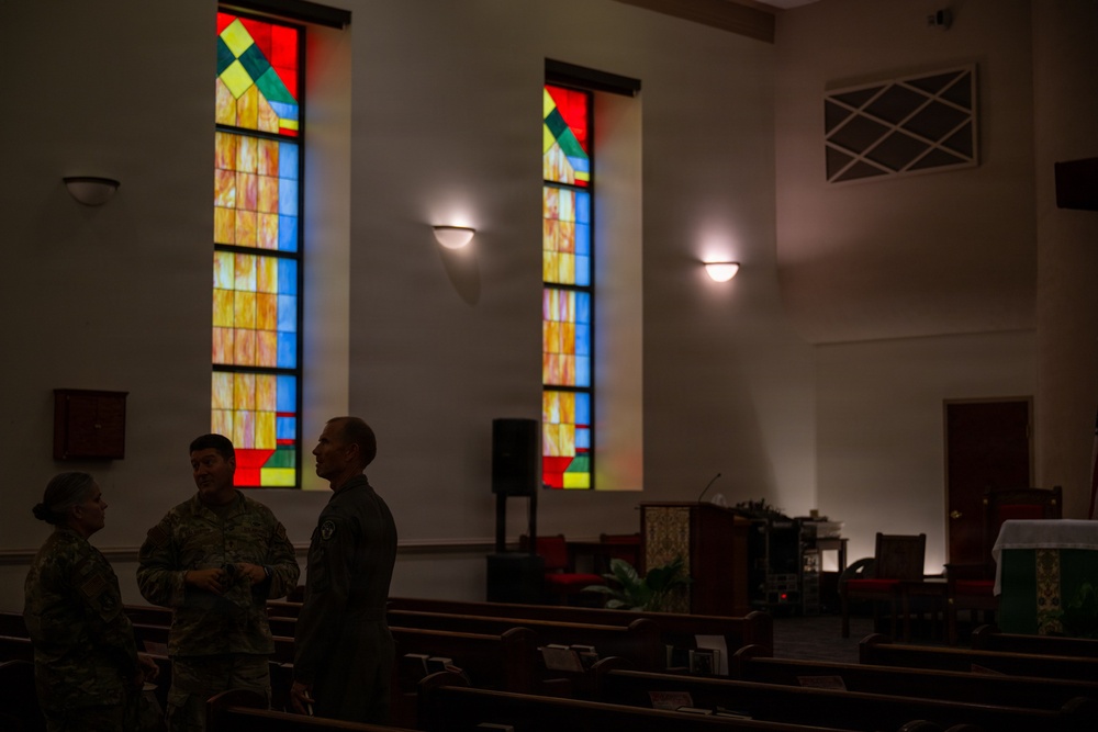 Col. Seekamp tours Joint Base Andrews as new commander
